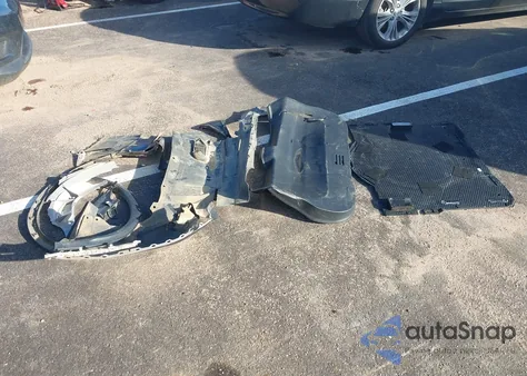 2015 Nissan Rogue Sv z USA, uszkodzony, nr VIN KNMAT2MVXFP541716